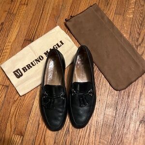 Bruno Magli Size 10 Medium Black Italian Leather Loafers with Tassel